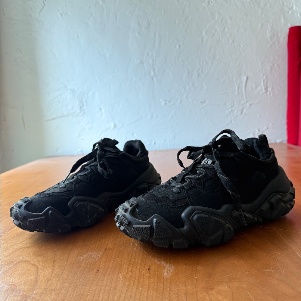 ACNE Studios Boltzer Black Sneakers